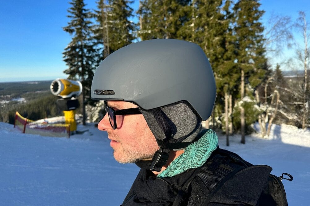 7 Best Ski & Snowboard Helmets of 2025 | Smith, Anon, Giro 7 Best Ski & Snowboard Helmets of 2025 | Smith, Anon, Giro